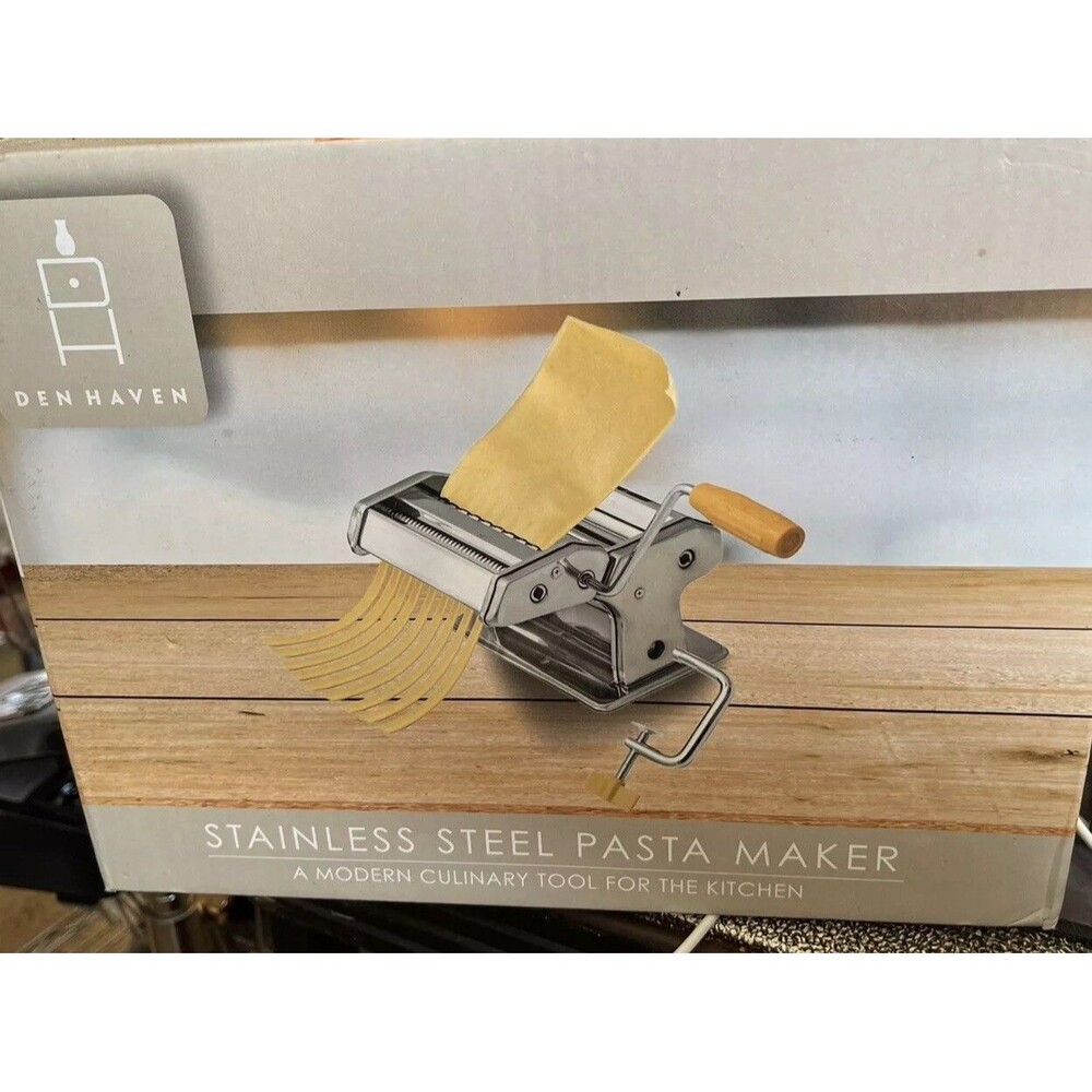 Pasta Maker, hand roll. NIB